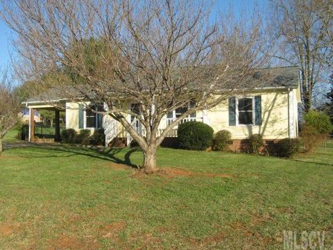 2227 Angle Dr, Conover, NC 28613 photo 1