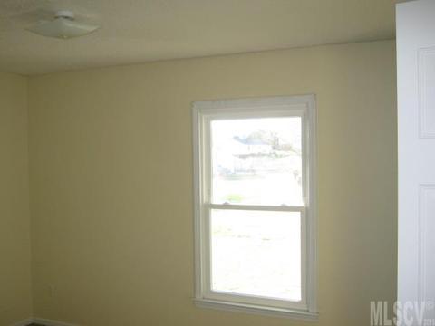 2227 Angle Dr, Conover, NC 28613 photo 11