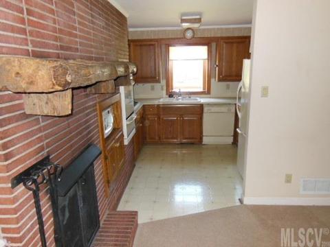 1095 20th Avenue Nw Dr NW, Hickory, NC 28601 photo 13