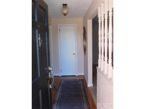 1095 20th Avenue Nw Dr NW, Hickory, NC 28601 photo 3