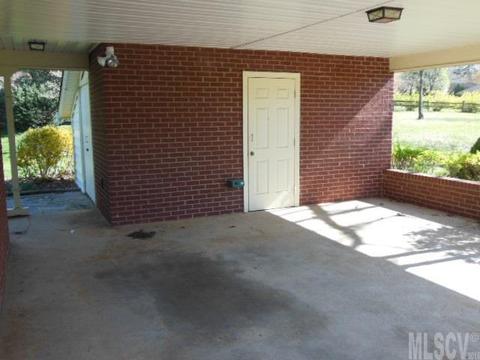 1095 20th Avenue Nw Dr NW, Hickory, NC 28601 photo 7