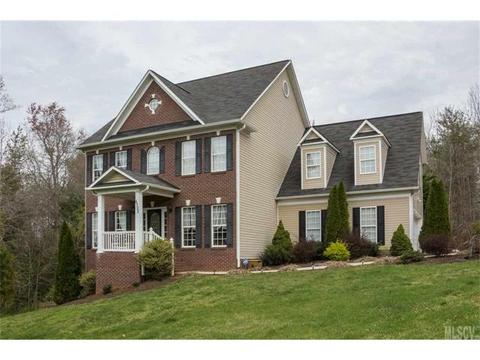 6522 Emory Dr, Hickory, NC 28601 photo 1