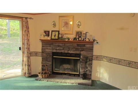 91 Thomas Boyd Dr, Hiddenite, NC 28636 photo 4