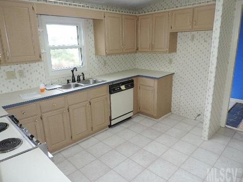 5463 Rifle Range Rd, Conover, NC 28613 photo 10