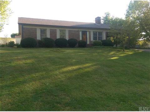 2487 Cedar Valley Dr, Conover, NC 28613 photo 1