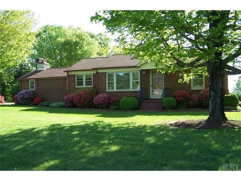 976 22nd St Pl, Hickory, NC 28601 photo 1