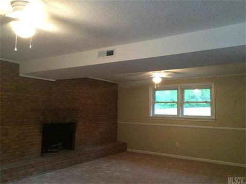2653 Cedar St, Conover, NC 28613 photo 3