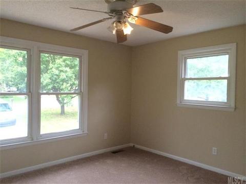 2653 Cedar St, Conover, NC 28613 photo 16