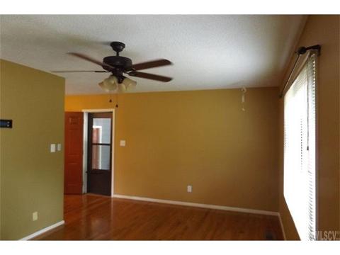4095 River Rd, Hickory, NC 28602 photo 5