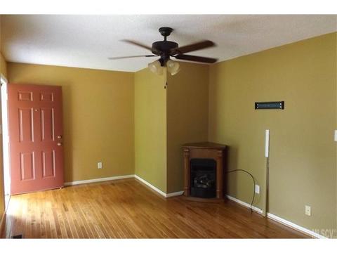 4095 River Rd, Hickory, NC 28602 photo 4