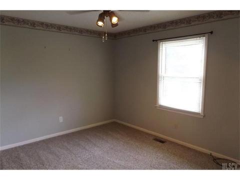 4095 River Rd, Hickory, NC 28602 photo 9
