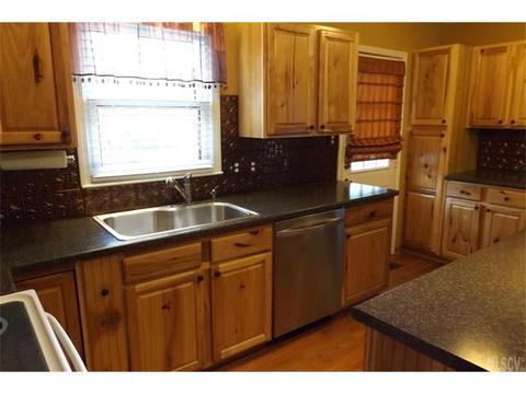 4095 River Rd, Hickory, NC 28602 photo 19
