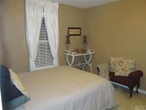 1663 6th St, Hickory, NC 28602 photo 6
