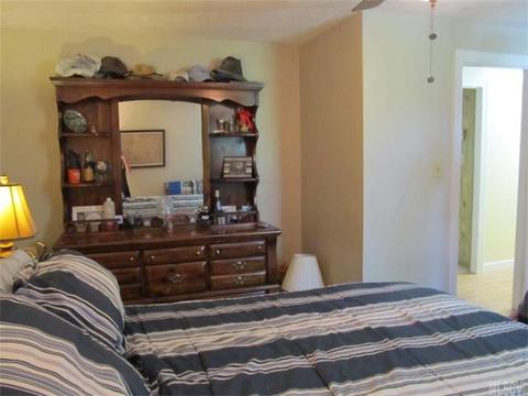 2438 Cedar Valley Dr, Conover, NC 28613 photo 24