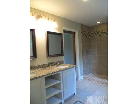 5967 Willowbottom Rd, Hickory, NC 28602 photo 5
