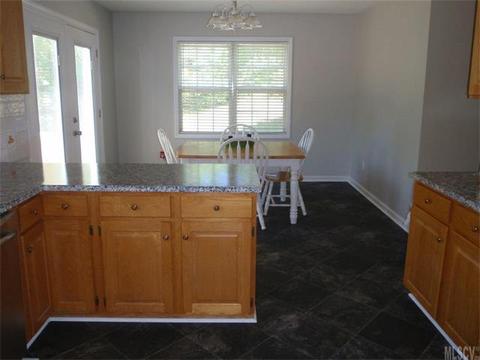 71 Sienna Dr, Hickory, NC 28601 photo 17