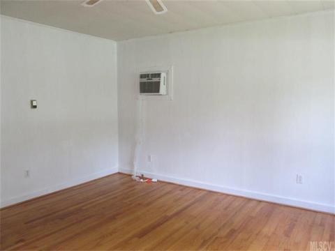 341 Maple St, Hudson, NC 28638 photo 10