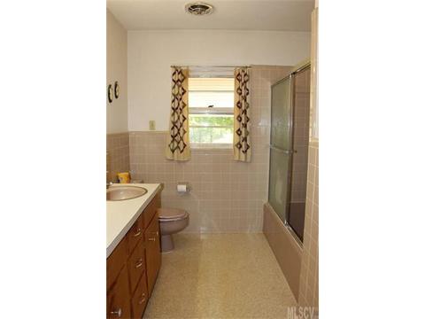 4949 Springhaven Dr, Conover, NC 28613 photo 5