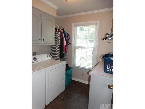 3520 5th Street Nw Dr NW, Hickory, NC 28601 photo 6