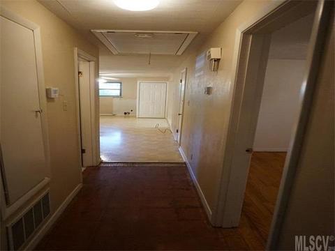 211 3rd Ave, Conover, NC 28613 photo 6