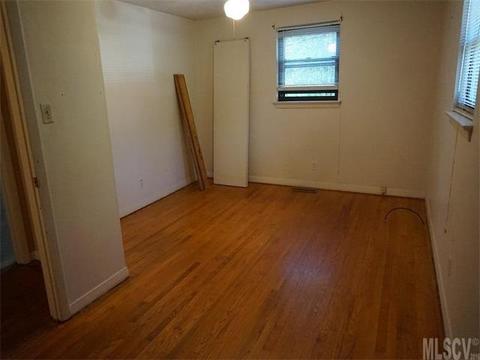 211 3rd Ave, Conover, NC 28613 photo 5
