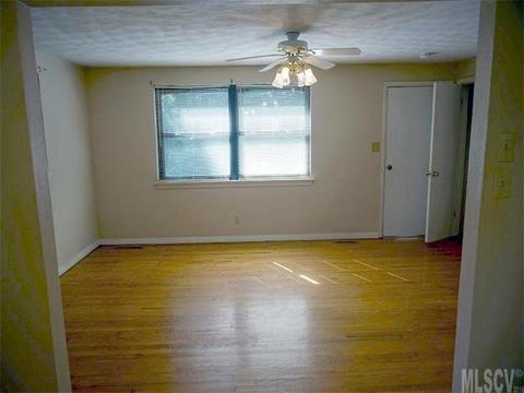 211 3rd Ave, Conover, NC 28613 photo 21