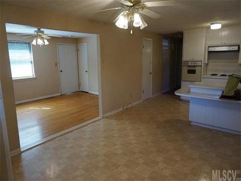 211 3rd Ave, Conover, NC 28613 photo 22