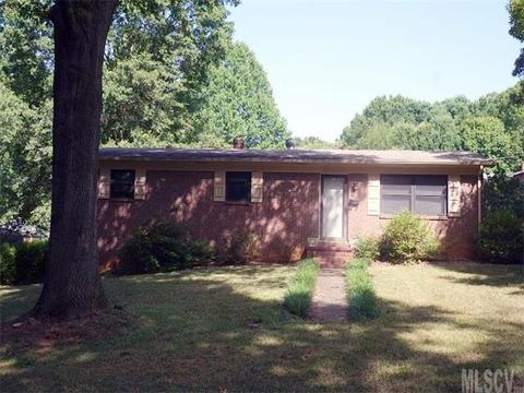211 3rd Ave, Conover, NC 28613 photo 2