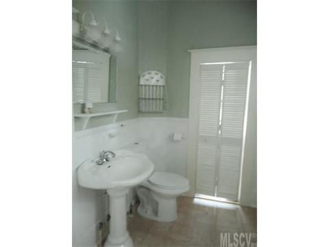 708 4th Ave, Conover, NC 28613 photo 6