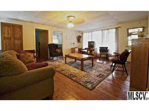 6161 Bartley Rd, Hickory, NC 28601 photo 2