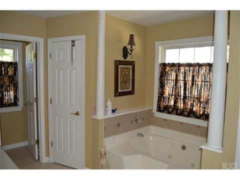 6498 Willowbottom Rd, Hickory, NC 28602 photo 8
