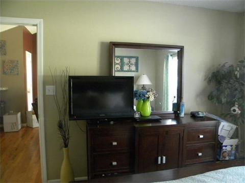100 E Pine St, Maiden, NC 28650 photo 17