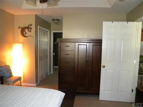 100 E Pine St, Maiden, NC 28650 photo 3