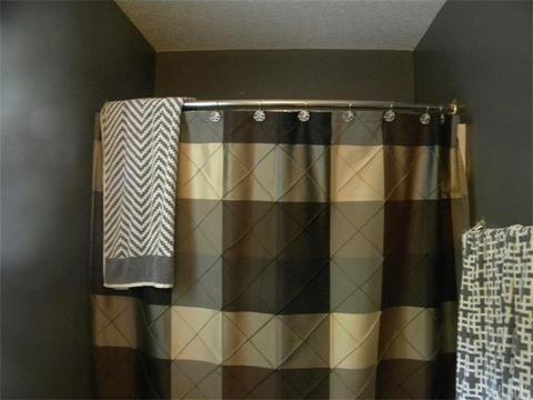 100 E Pine St, Maiden, NC 28650 photo 18