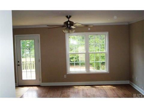 4505 Summit Cir, Conover, NC 28613 photo 11