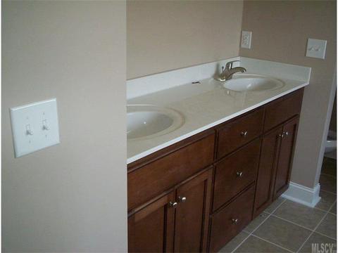 4505 Summit Cir, Conover, NC 28613 photo 15