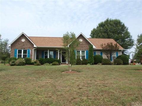 815 Rock Barn Rd, Conover, NC 28613 photo 1