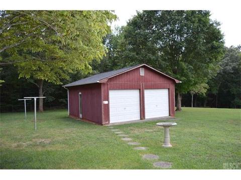 409 13th Ave, Conover, NC 28613 photo 18