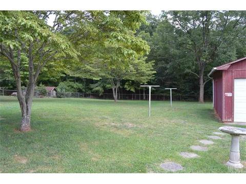 409 13th Ave, Conover, NC 28613 photo 17
