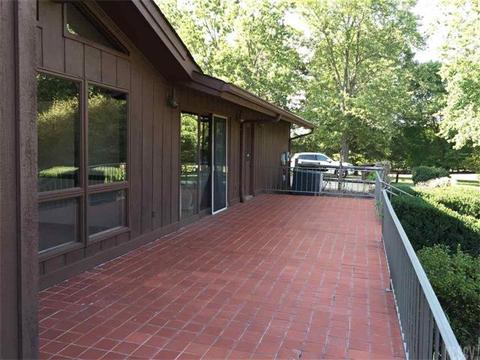 1422 White Eagle Ranch Rd, Hickory, NC 28602 photo 12