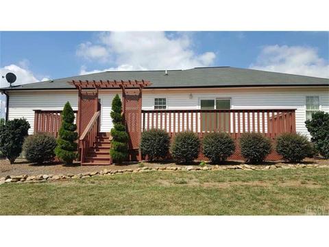 4936 Pond Ct, Conover, NC 28613 photo 18