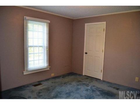110 Baxter St, Drexel, NC 28619 photo 9