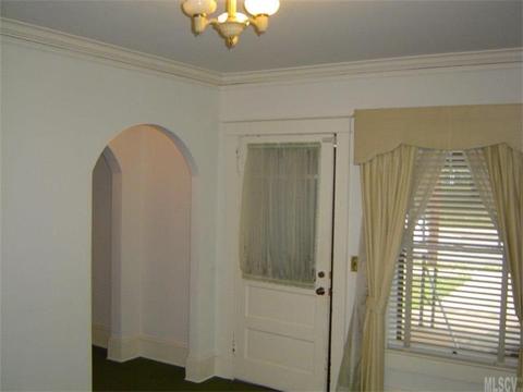 308 3rd St, Conover, NC 28613 photo 3