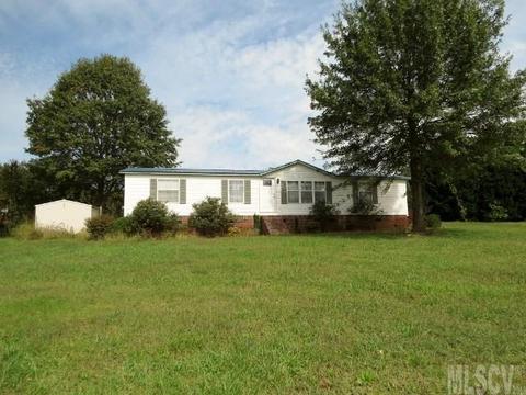 162 Cedarvale Dr, Harmony, NC 28634 photo 1