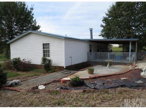 162 Cedarvale Dr, Harmony, NC 28634 photo 12