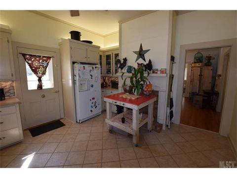 206 1st Ave, Conover, NC 28613 photo 10