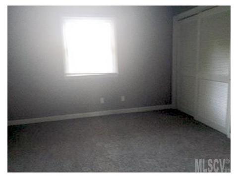 160 17th Street Nw E-1 Pl NW #E-1, Hickory, NC 28601 photo 5