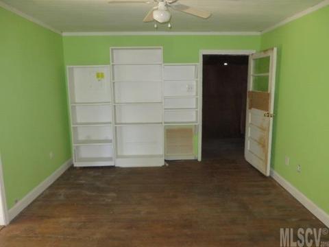1301 Normandy St, Conover, NC 28613 photo 3