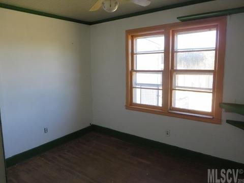 1301 Normandy St, Conover, NC 28613 photo 6