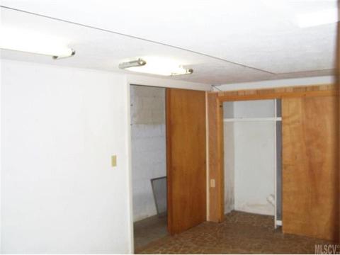 2105 Propst Rd, Morganton, NC 28655 photo 3